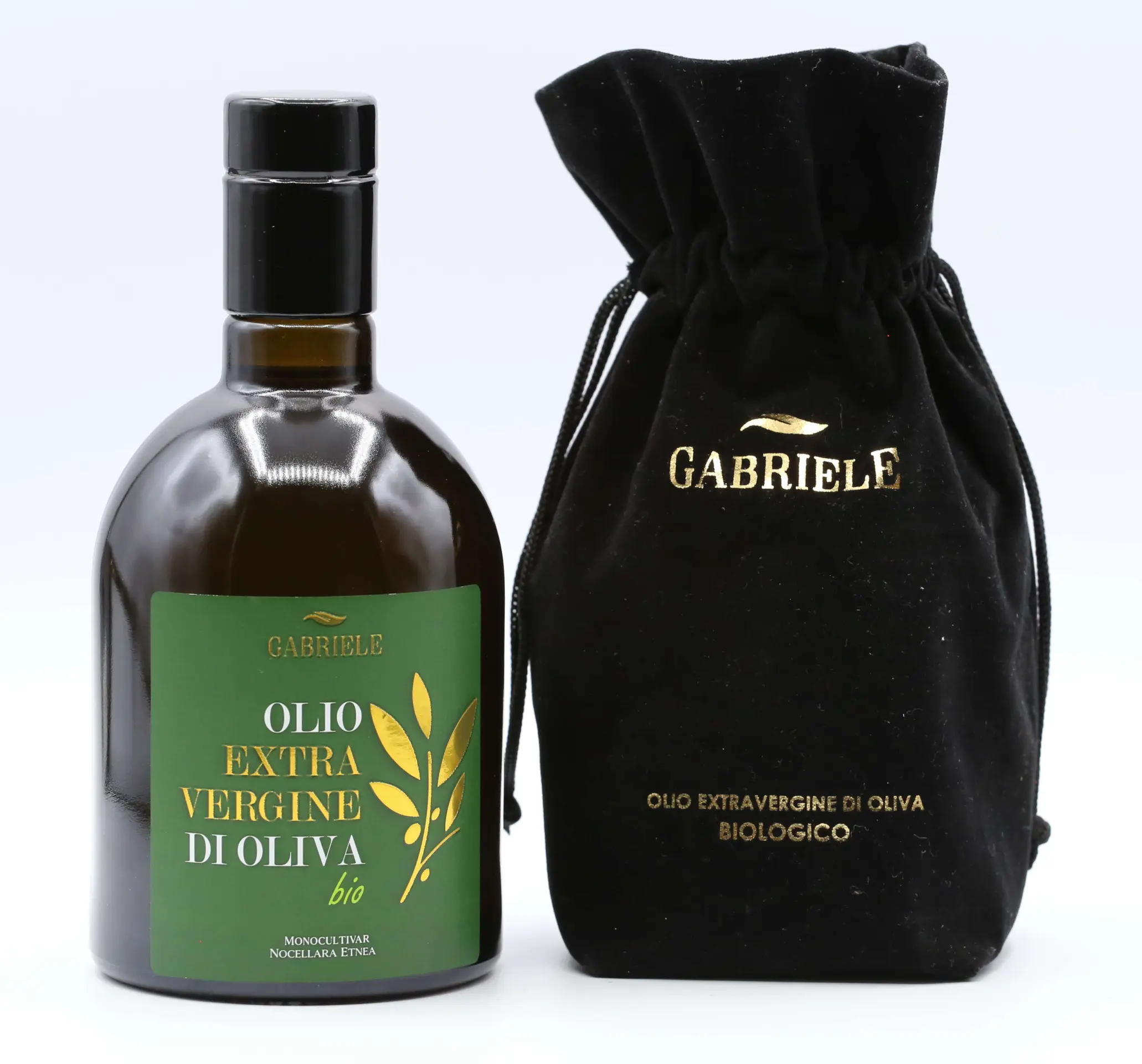 Olio EVO Bio Monocultivar _Nocellara Etnea_Bottiglia da 500 ml con sacca in velluto.